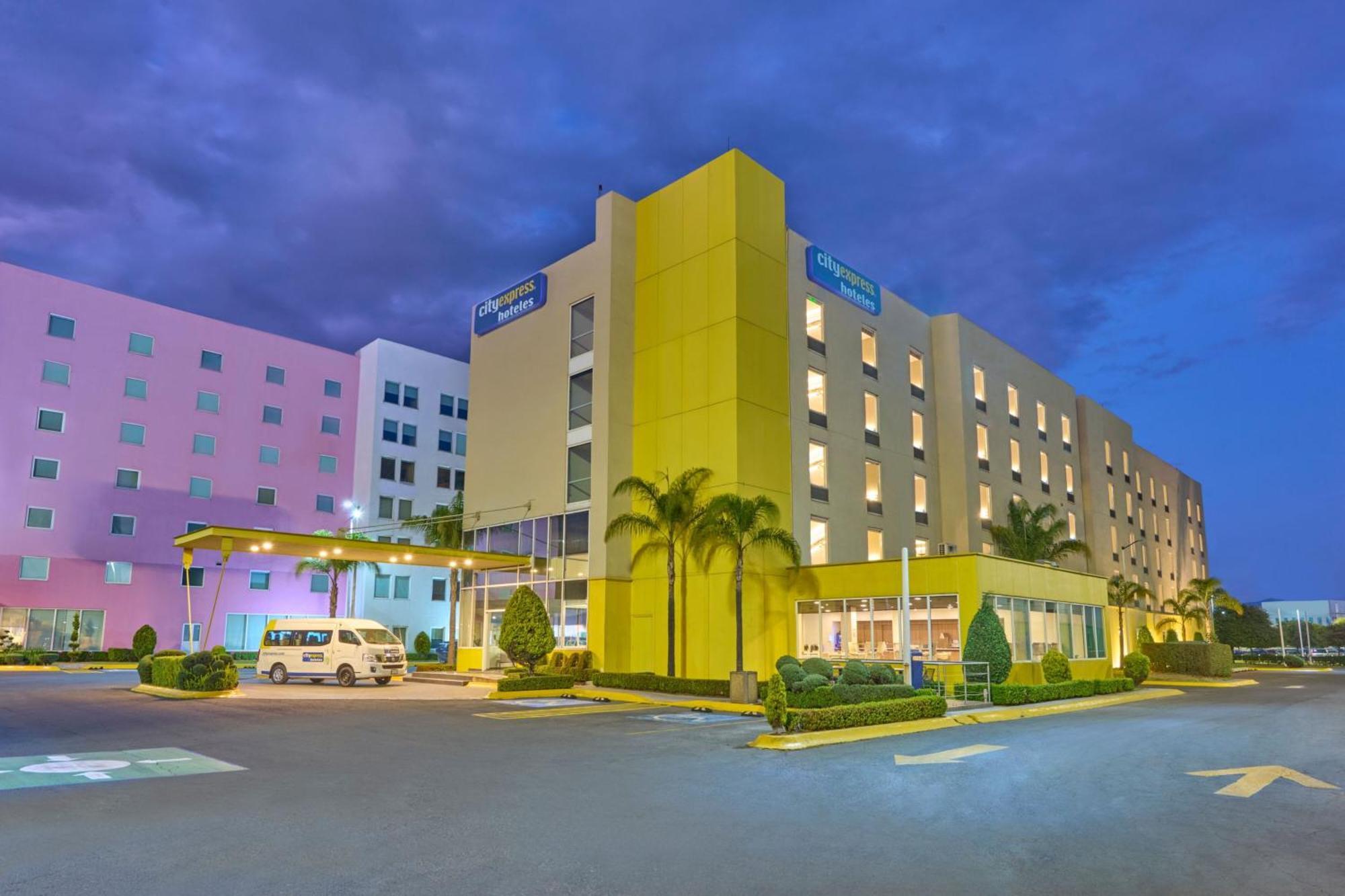City Express By Marriott טולוקה מראה חיצוני תמונה